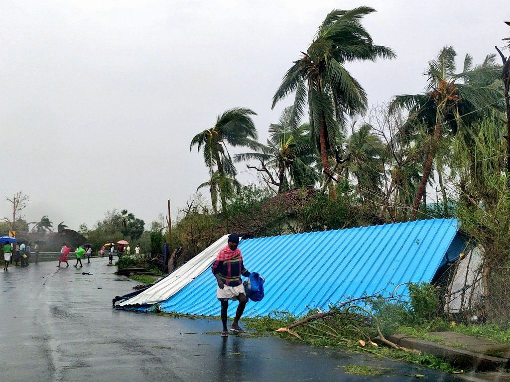Honderdduizenden Indiërs ontheemd door cycloon Gaja 