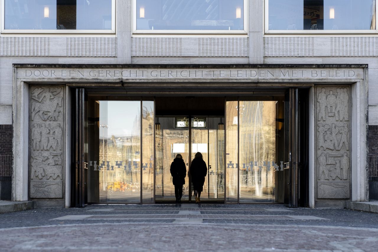 VVD-jev politik umaknil račun X po sporu in grožnjah tožbe