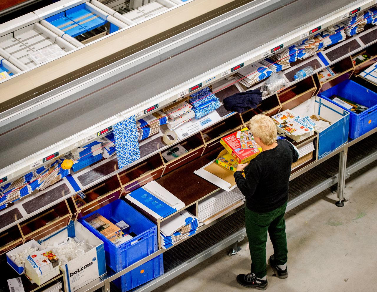 ‘Ahold Delhaize blaast geplande beursgang bol.com af’ 