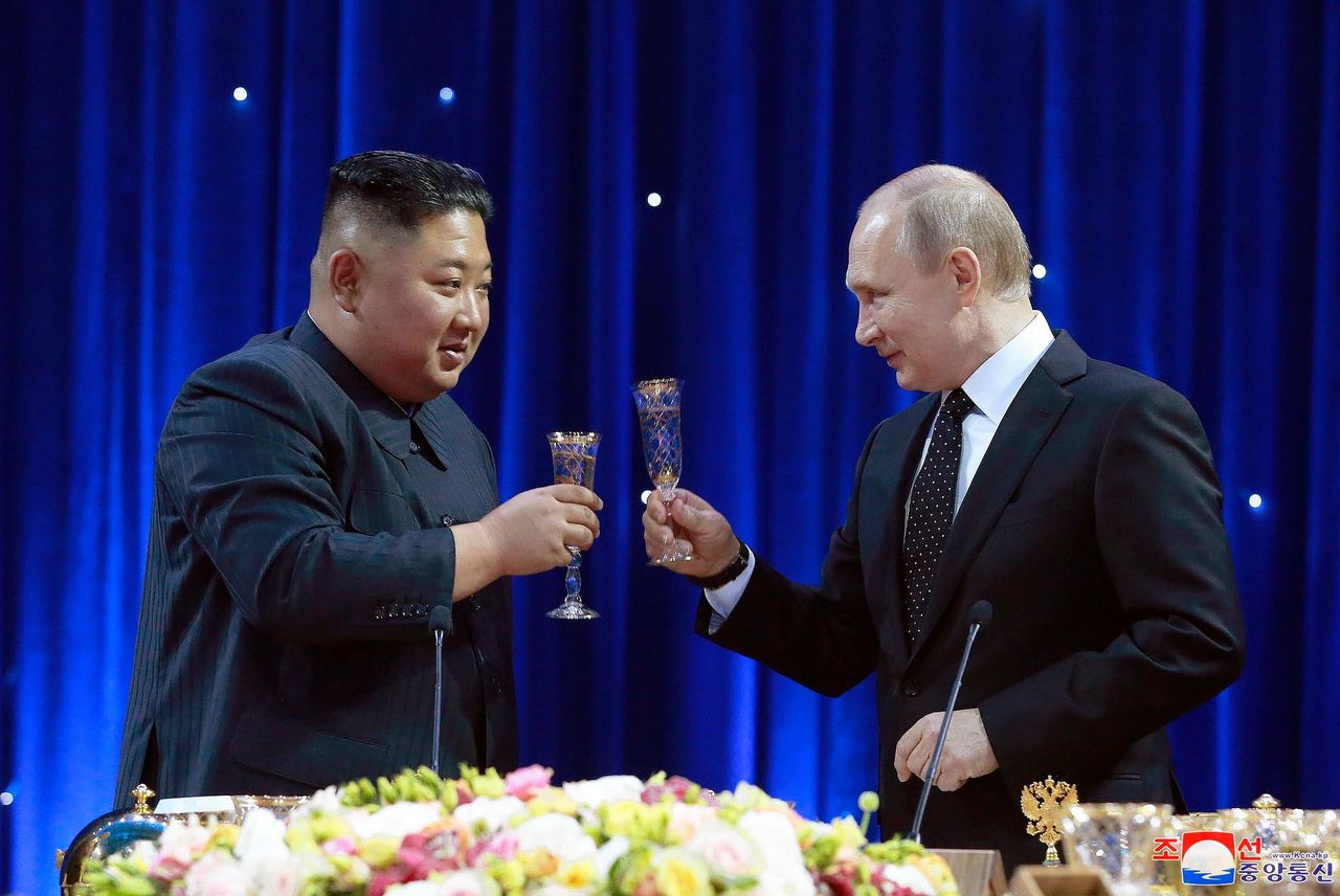 Noord-Korea ziet kansen in het steeds geïsoleerdere Rusland. Wat krijgt Poetin ervoor terug? 