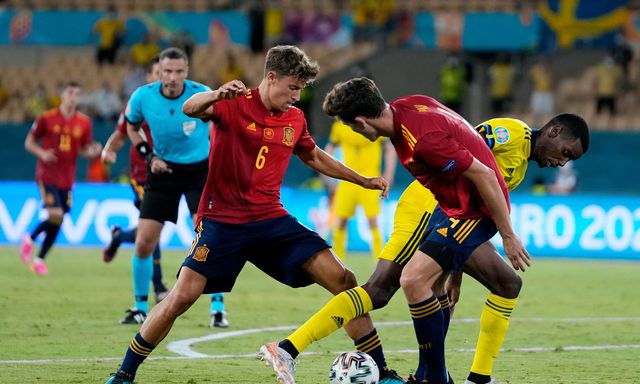 Groep D Tsjechie Verslaat Schotland Na Wondergoal Schick Nrc